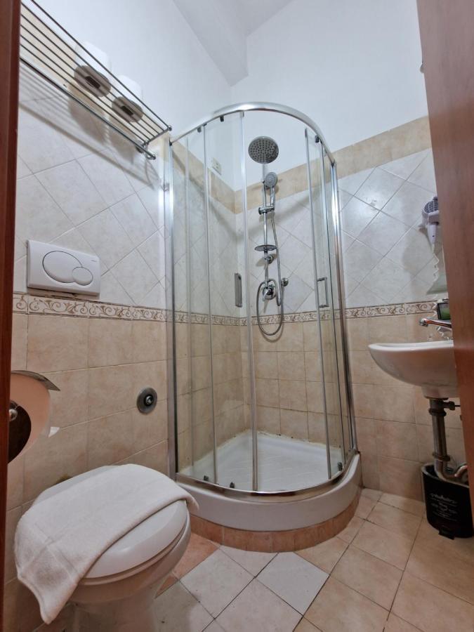 Guest House Goito Roma Esterno foto